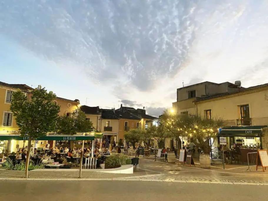 Bel Appart Fonctionnel Et Lumineux En Centre Ville, Clinique Et Tram A 5 Mn, Situation Ideale ! คาสเตลนู-เลอ-เลซ์ ภายนอก รูปภาพ